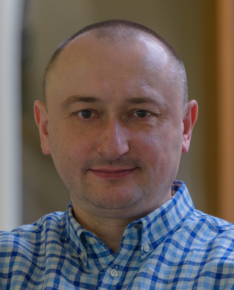 Dr Paweł POPRAWA PhD